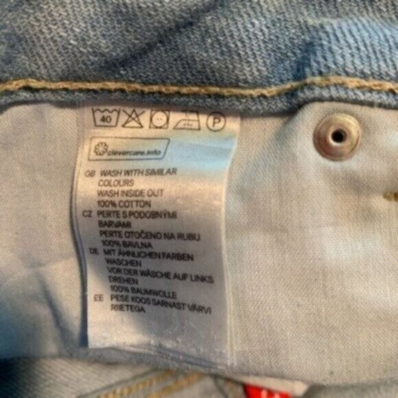 Divided H&M Denim Shorts Light Wash Cuffed - Picture 5 of 8